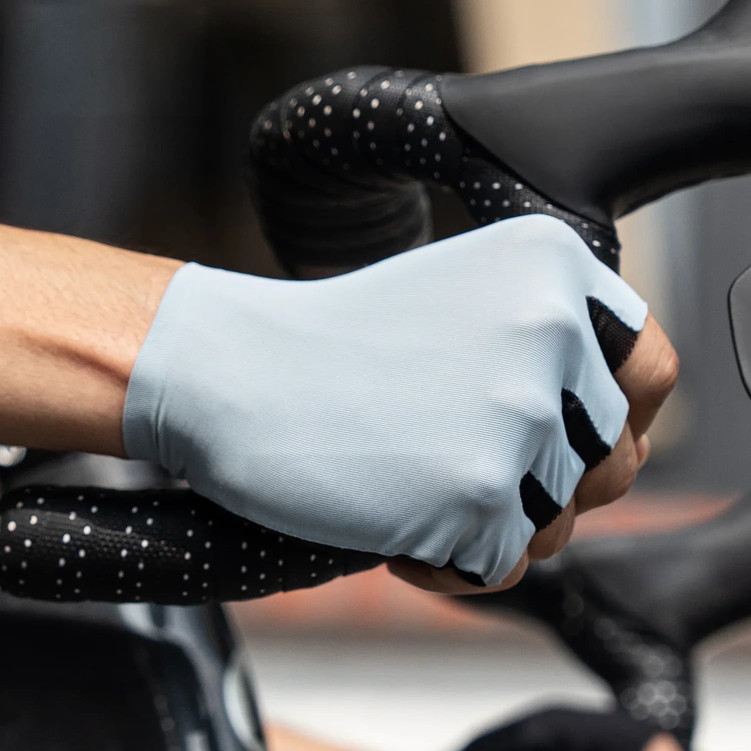 Leichte halbfingerige Handschuhe mit Stoßdämpfung