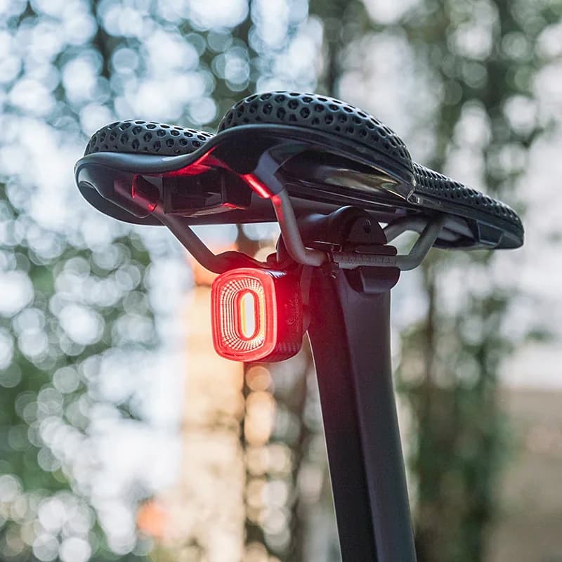 IPX6 Smart-Bremslicht Fahrrad-Rücklicht Typ-C