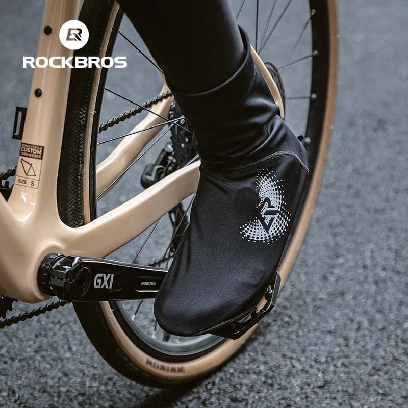 Winddichte, wärmende Winter-Schuhe für den Radsport